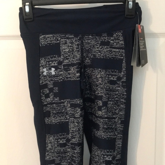 NWT Under Armour Glow Reflective Leggings - Picture 7 of 9